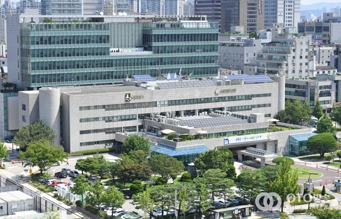 수원시청사 전경