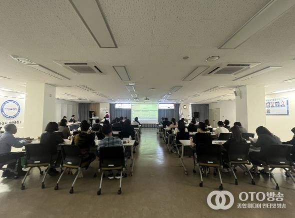 화성특례시가 26일 화성시 정원도시 기본구상 및 정원문화 진흥계획 수립 용역 중간보고회를 개최했다