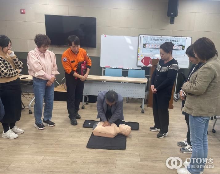 평택시 용이동 지역사회보장협의체, 심폐소생술 교육 실시