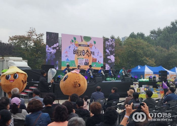 평택시 비전1동 제2회 배꽃생태축제, 뜨거운 환호 속 성황리에 마무리!