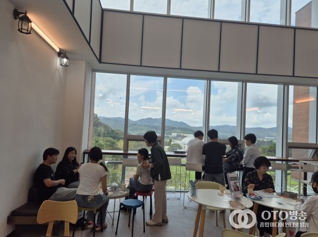 진로심리센터 카페 운영