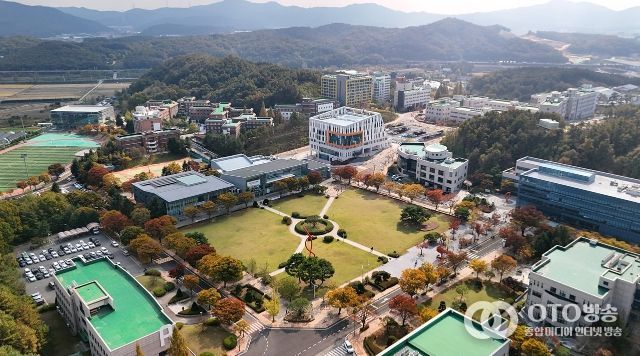 한국기술교육대학교가 6일(목) 교내 다산홀에서 ESG 선도대학 비전 선포식을 개최했다