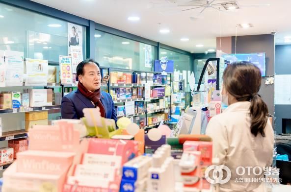 오산시, 설 연휴 대비 공공심야약국 현장 점검…의약품 이용 불편 해소 나서