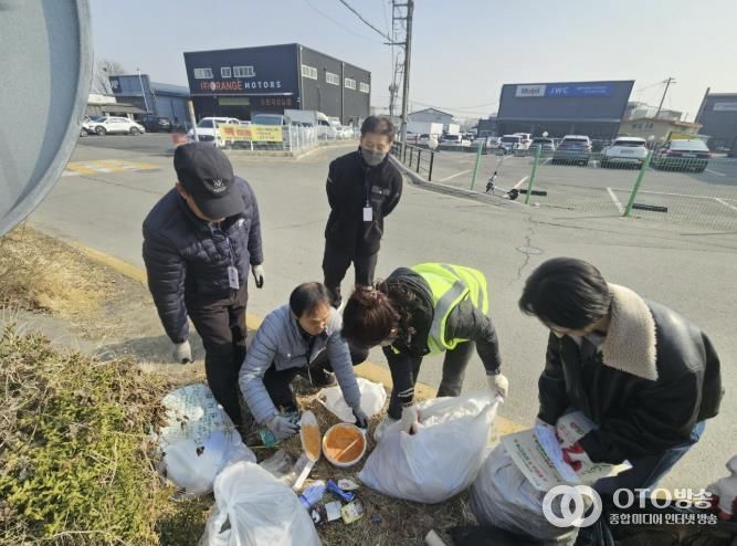 수원시 권선구 환경위생과, 평동 일대 쓰레기 혼합배출 집중 단속 및 캠페인 전개