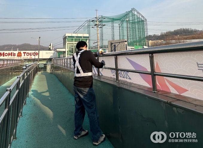 천안시 서북구, 육교 현수막 안전점검 추진
